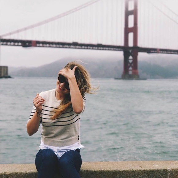 Meet your Posher, Zoë - Picture 3 of 3